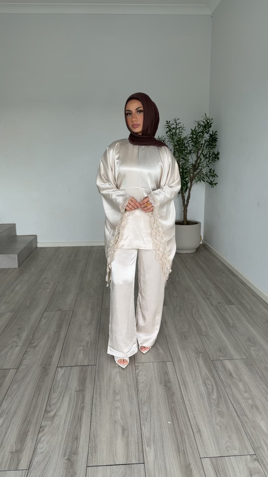 Roselle Set