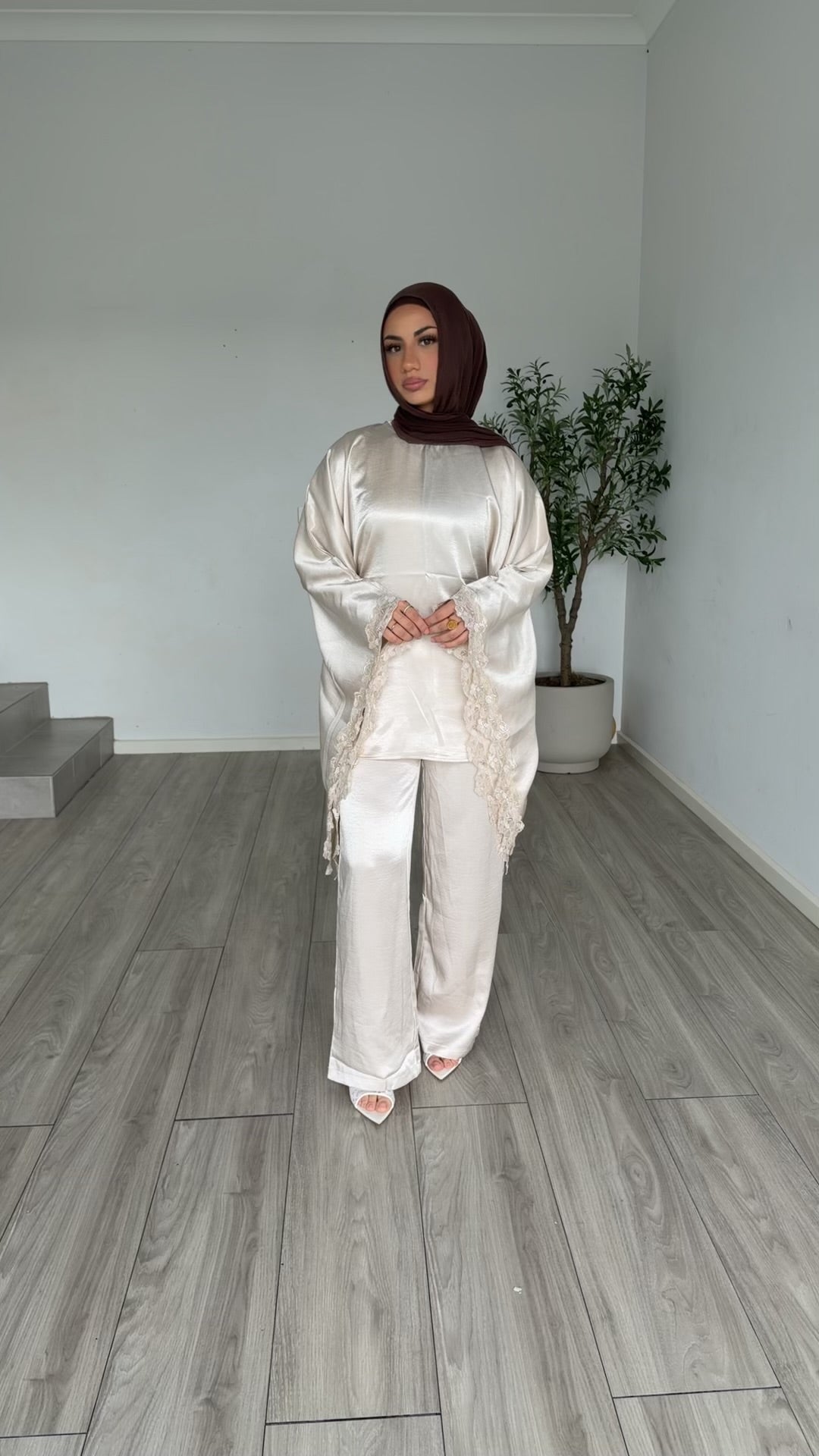 Roselle Set